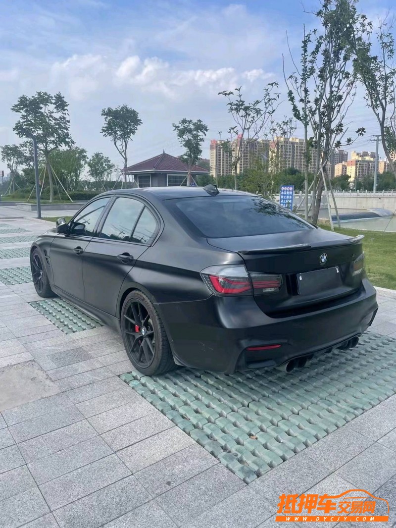 徐州17年宝马3系8