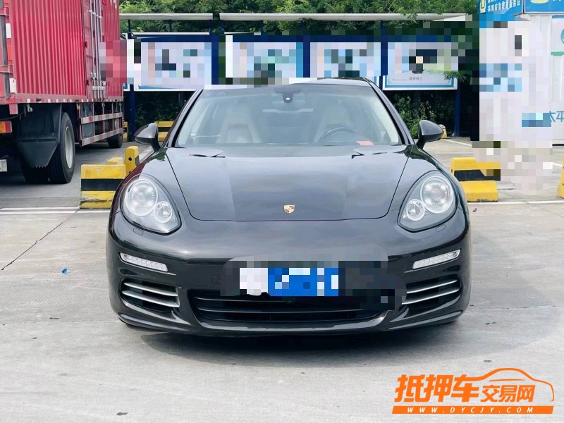 聊城14年保時捷帕拉梅拉8