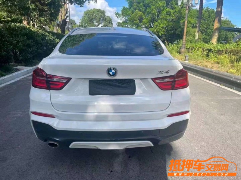 北京18年宝马X42