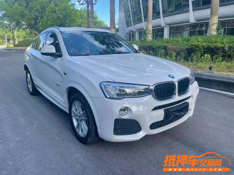 北京18年宝马X43