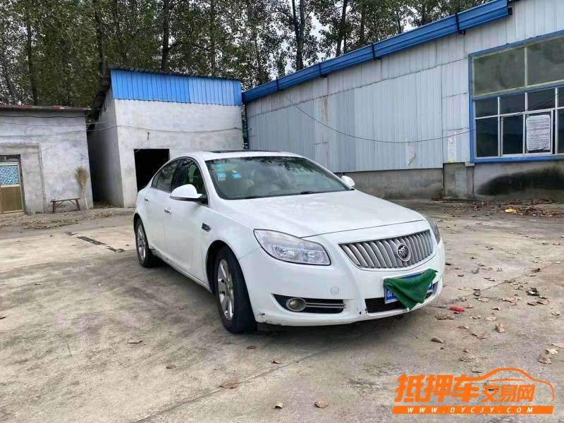 徐州12年别克君威2