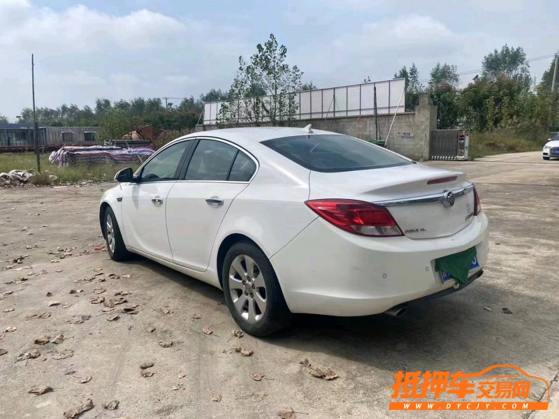 徐州12年别克君威4