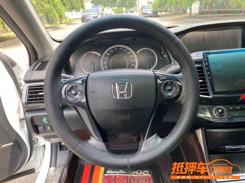 沈阳15年本田雅阁5