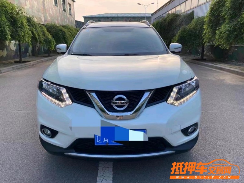 沈陽15年日產奇駿1