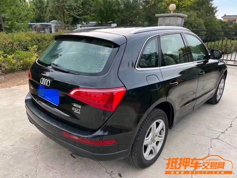 煙臺12年奧迪Q53