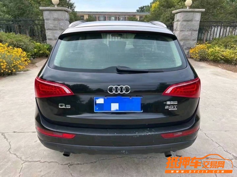 煙臺12年奧迪Q54