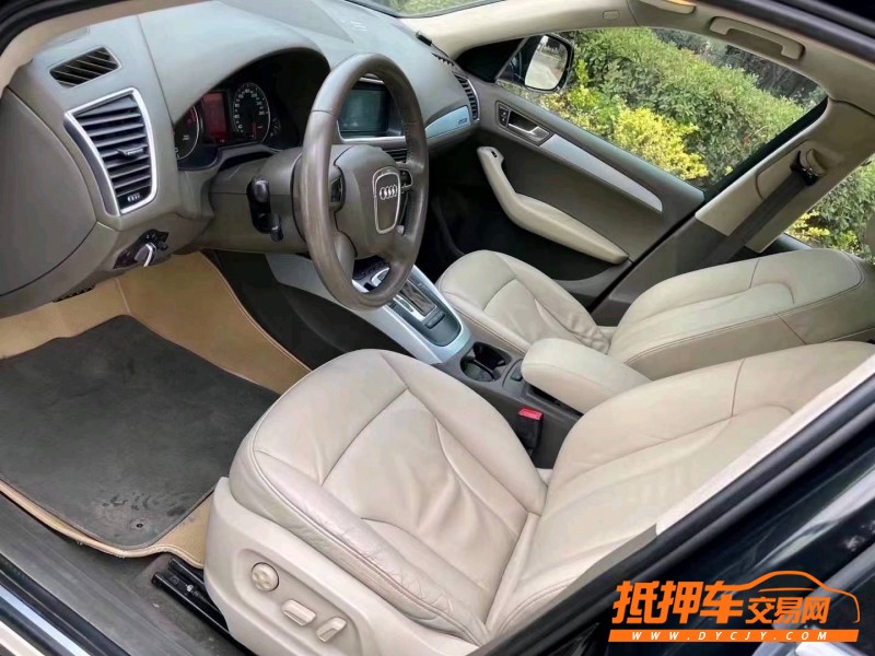 煙臺12年奧迪Q59