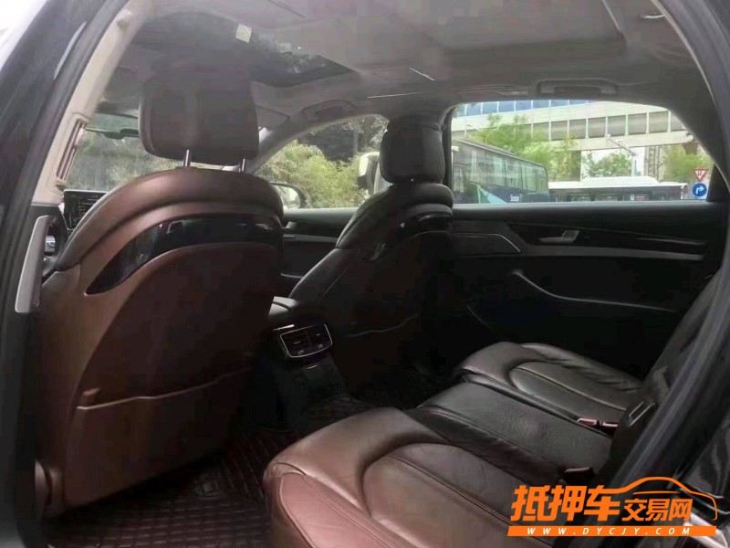 煙臺13年奧迪A8L8