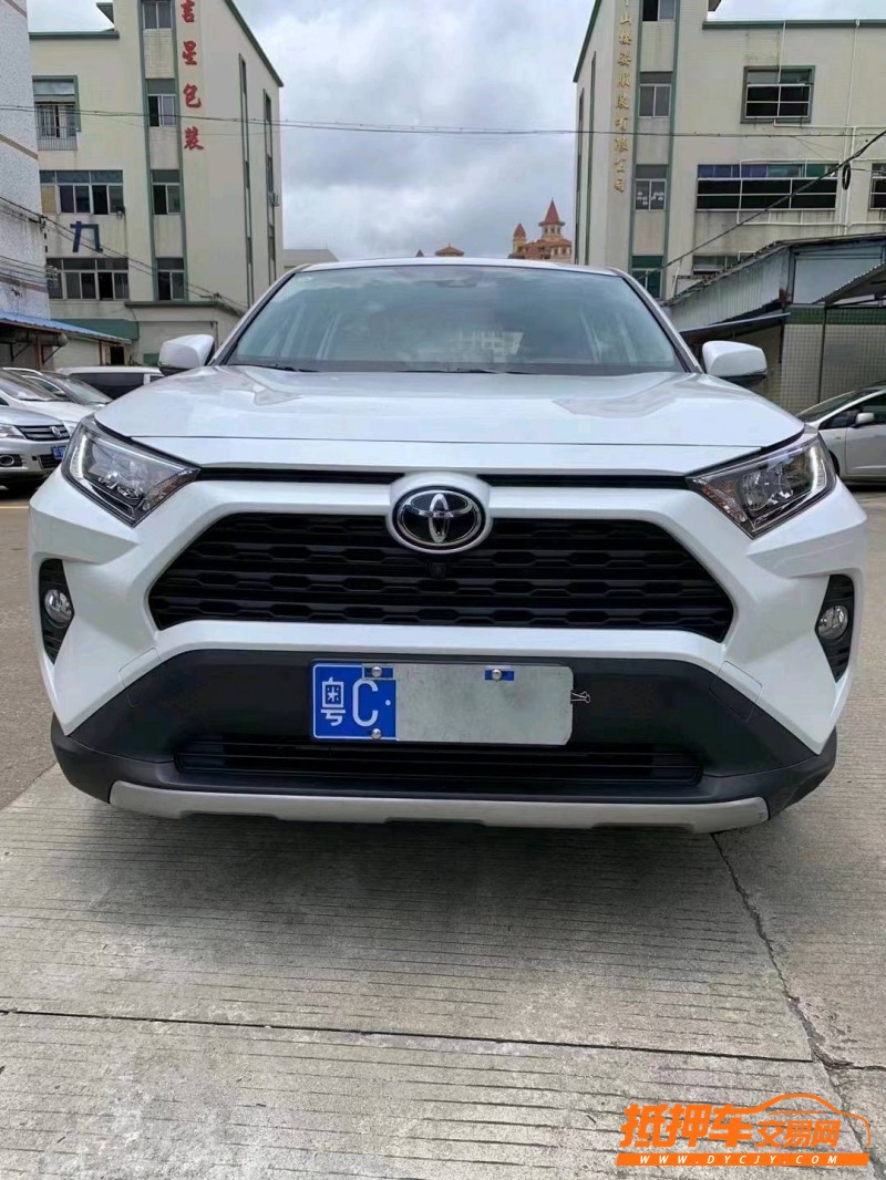 中山22年丰田RAV41