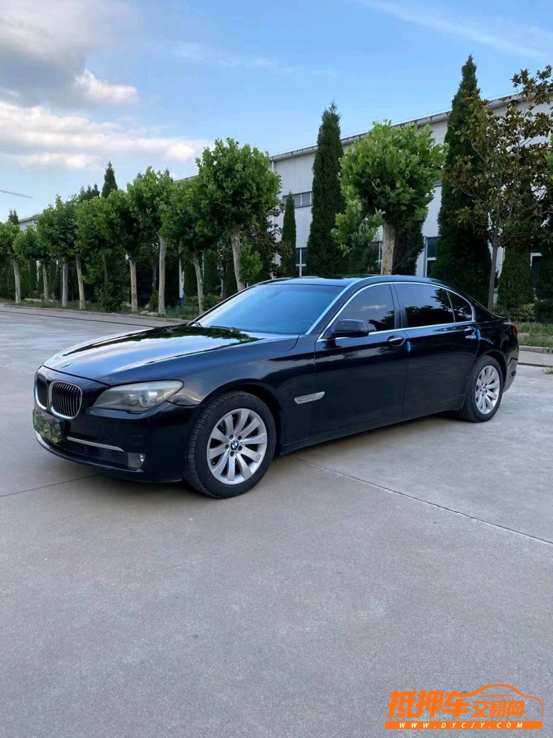 徐州10年宝马7系3