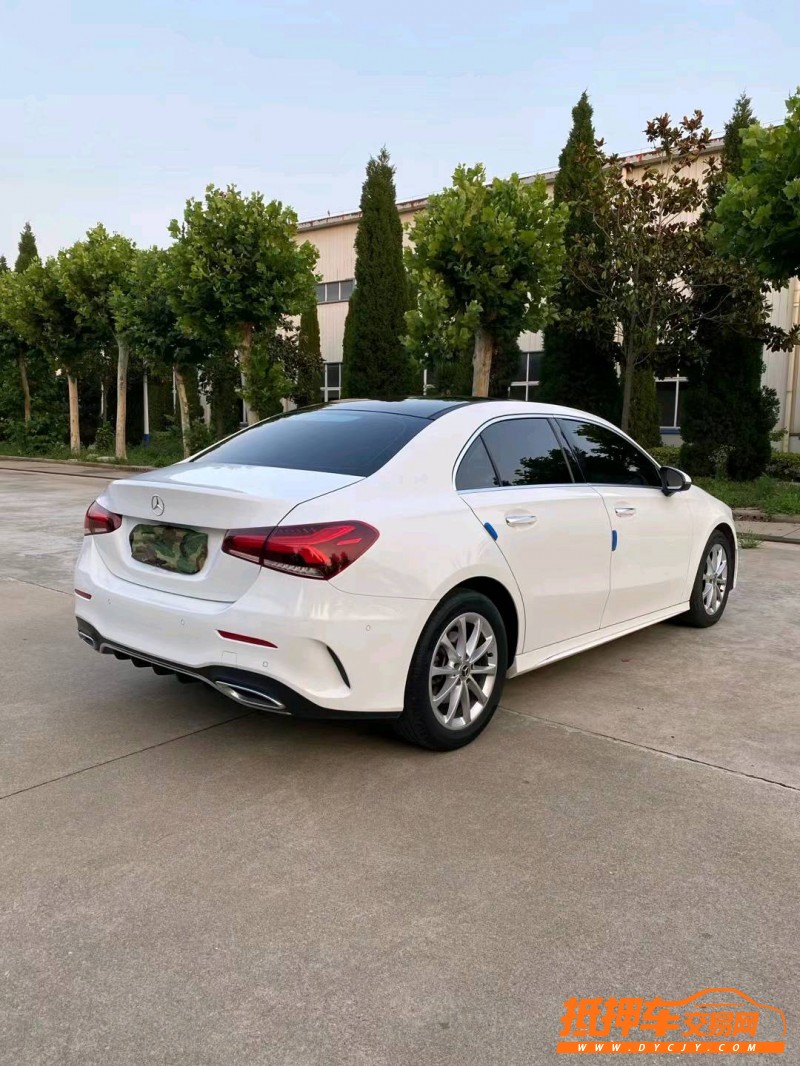 徐州19年奔驰A8