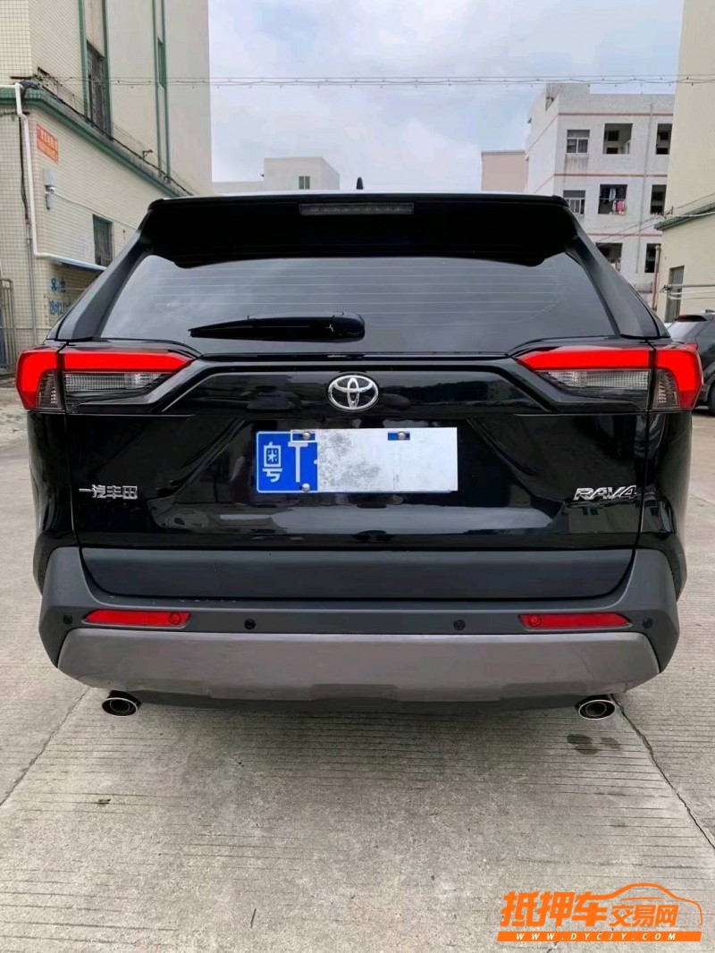 中山22年丰田RAV44