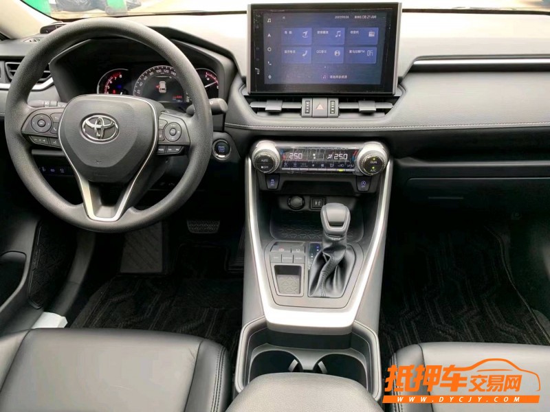 中山22年丰田RAV48