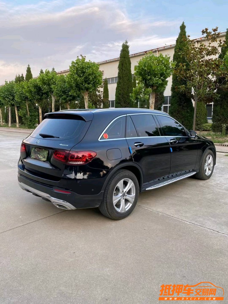 徐州19年奔驰GLC2