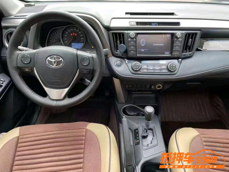 中山19年丰田RAV48