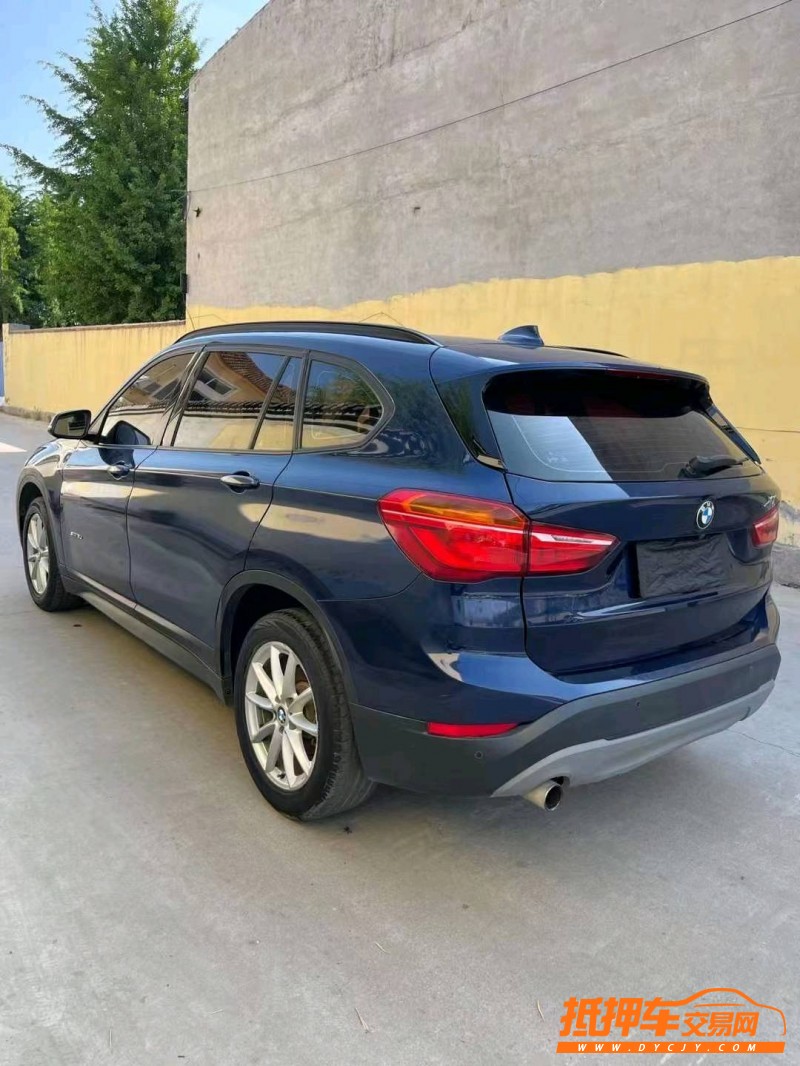 济宁16年宝马X17