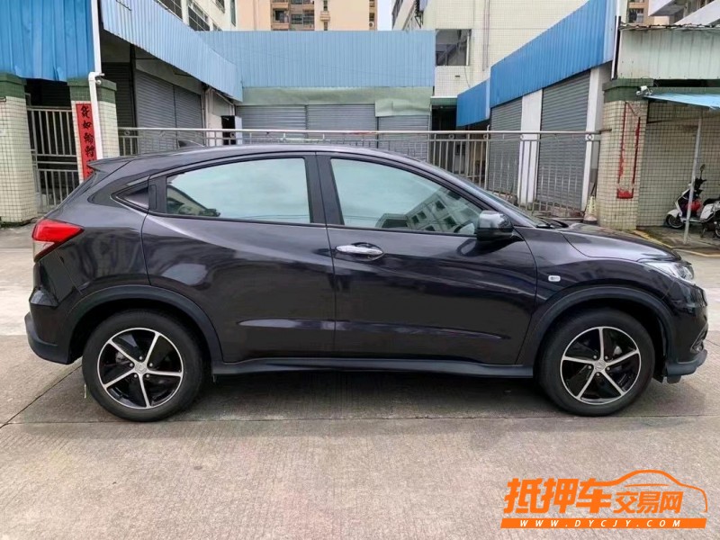 中山21年本田缤智2