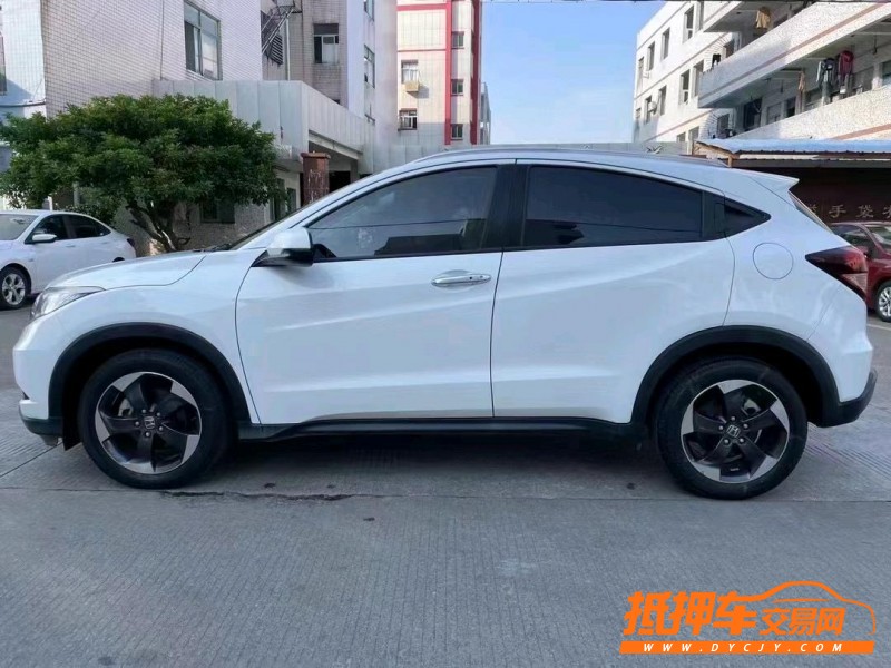 中山18年本田缤智3