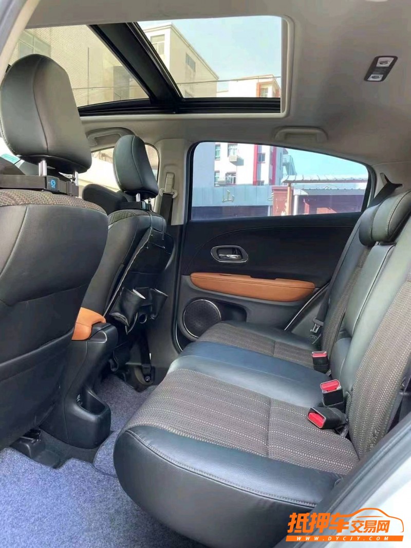 中山18年本田缤智7