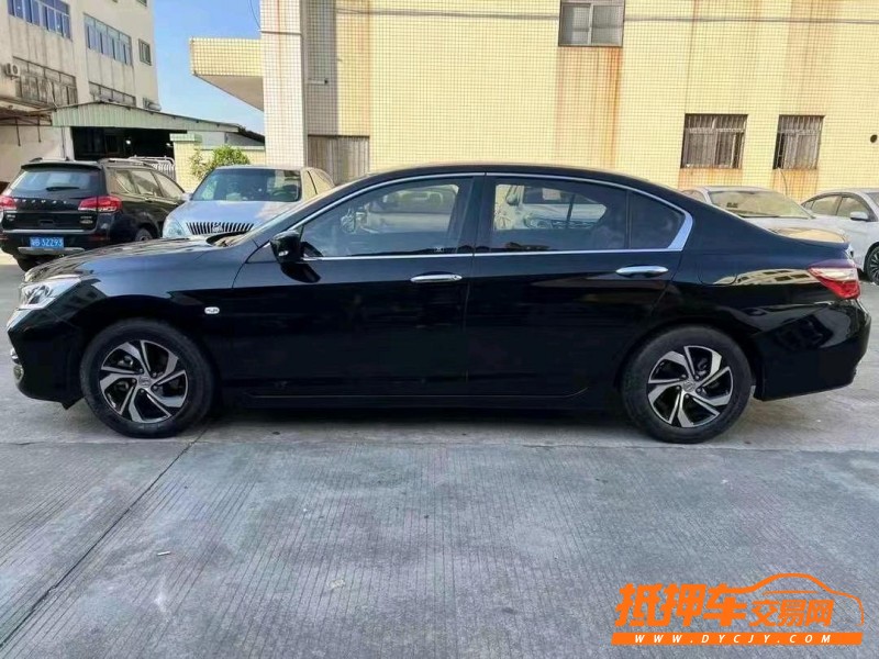 中山17年本田雅阁3