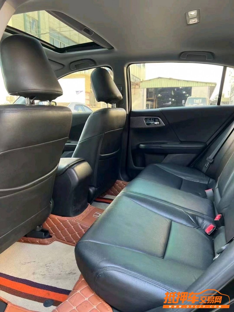 中山17年本田雅阁7