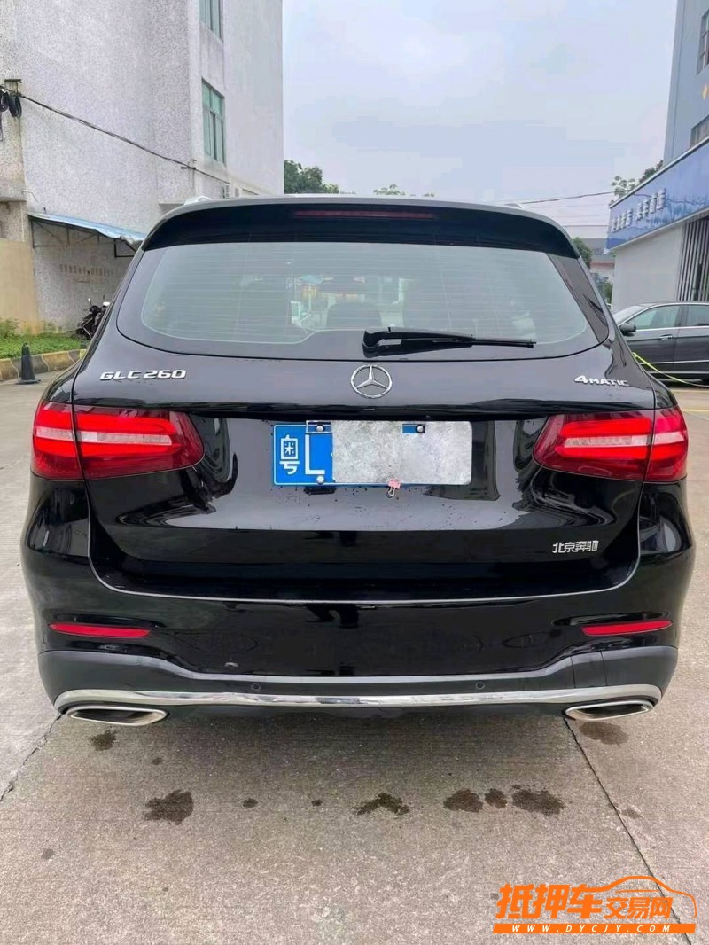 中山18年奔驰GLC4