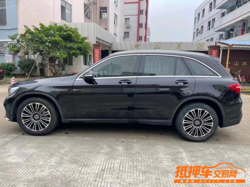 中山18年奔驰GLC3