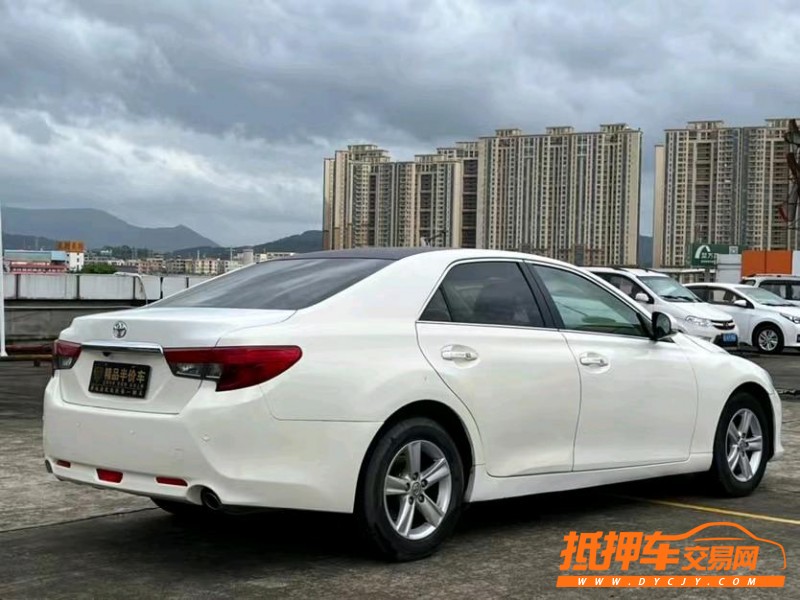 东莞15年丰田锐志7