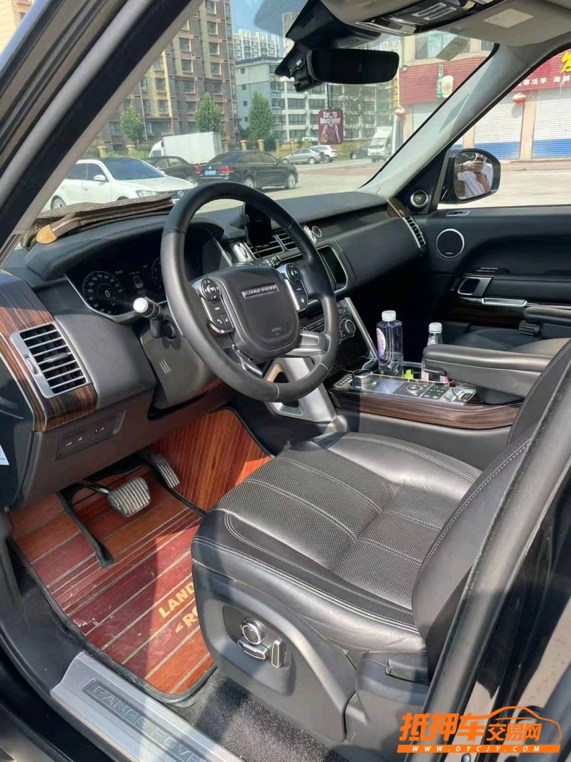 徐州17年路虎揽胜行政7