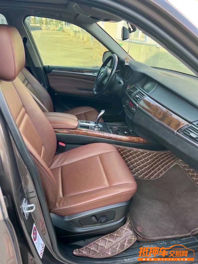 徐州13年宝马X58