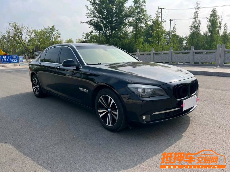 徐州10年宝马7系3