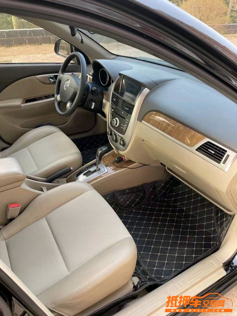 邢台16年别克凯越6