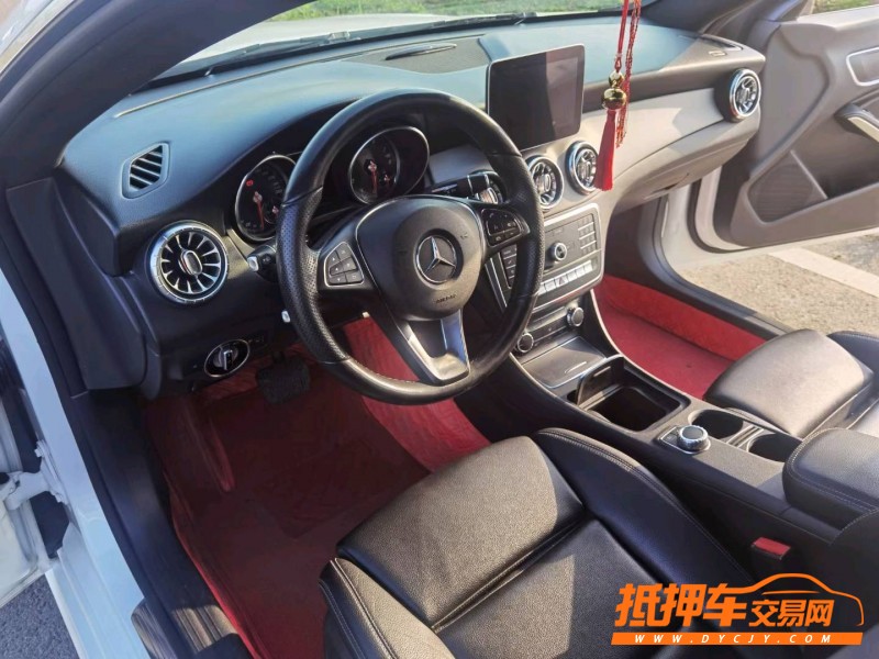 徐州18年奔驰CLA2