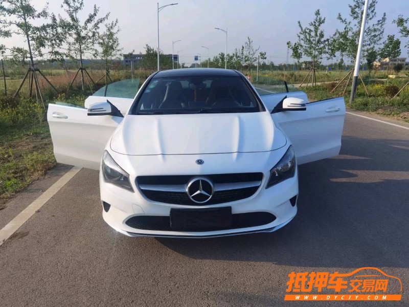 徐州18年奔驰CLA3