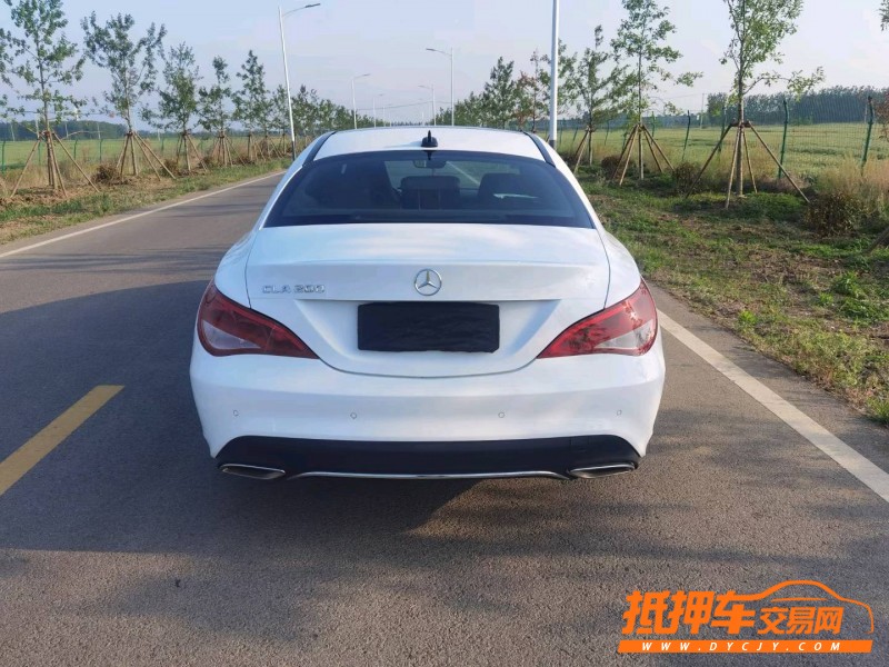 徐州18年奔驰CLA7