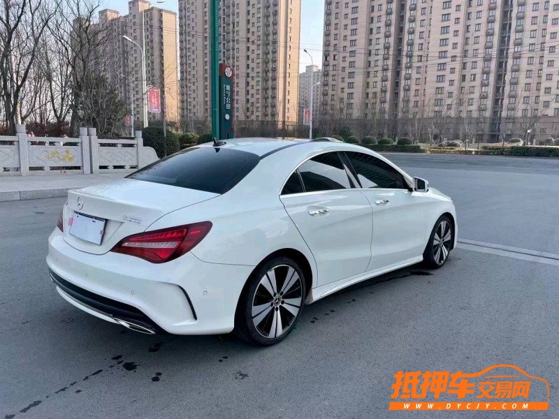徐州17年奔驰CLA2