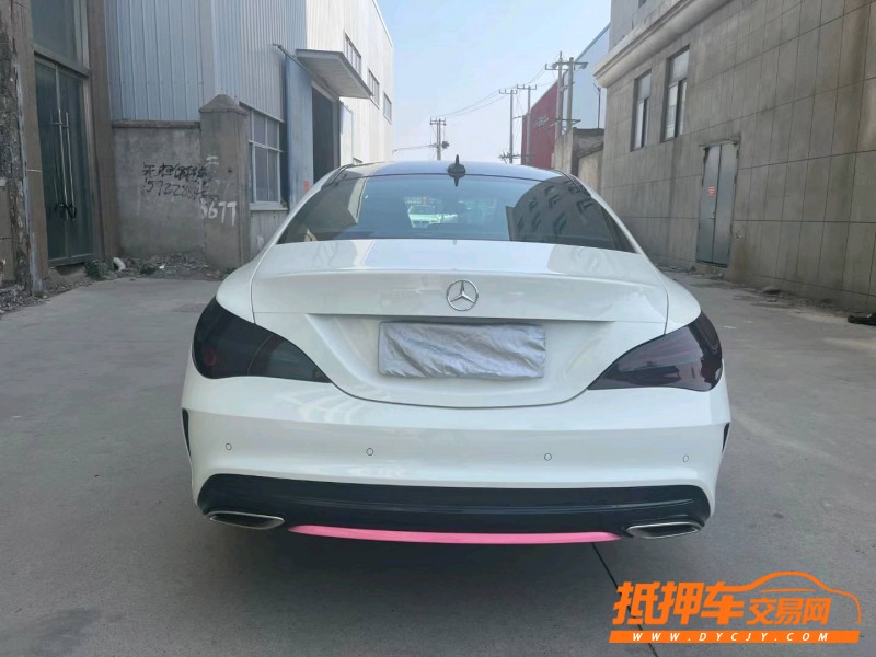 徐州17年奔驰CLA9