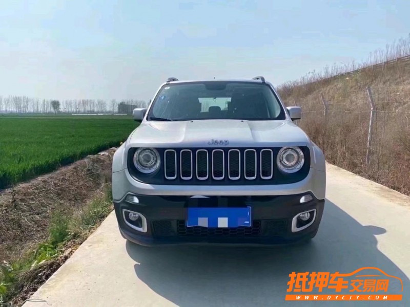 濟寧17年Jeep自由俠1