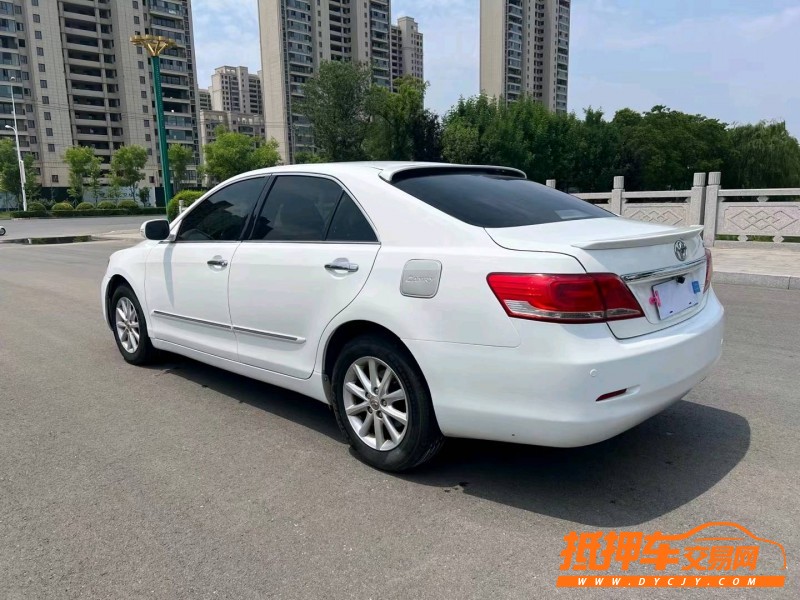 徐州11年丰田凯美瑞6