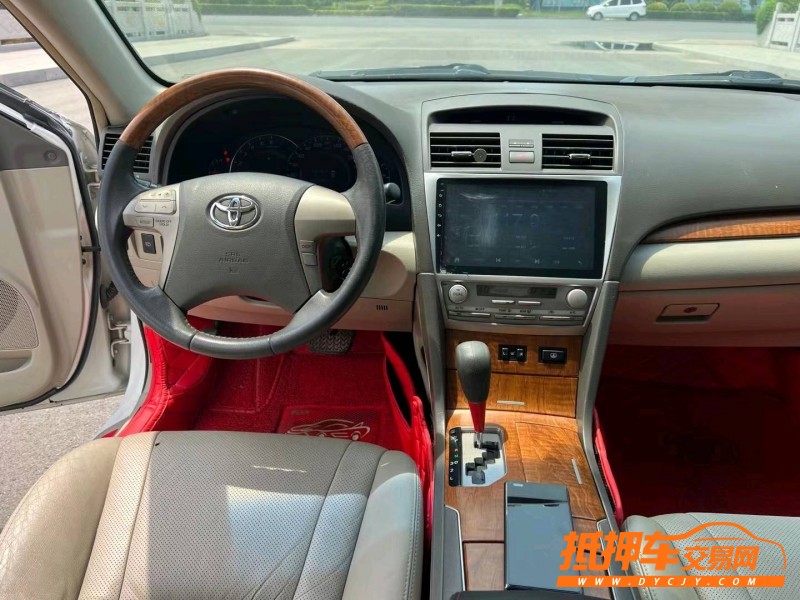 徐州11年丰田凯美瑞8