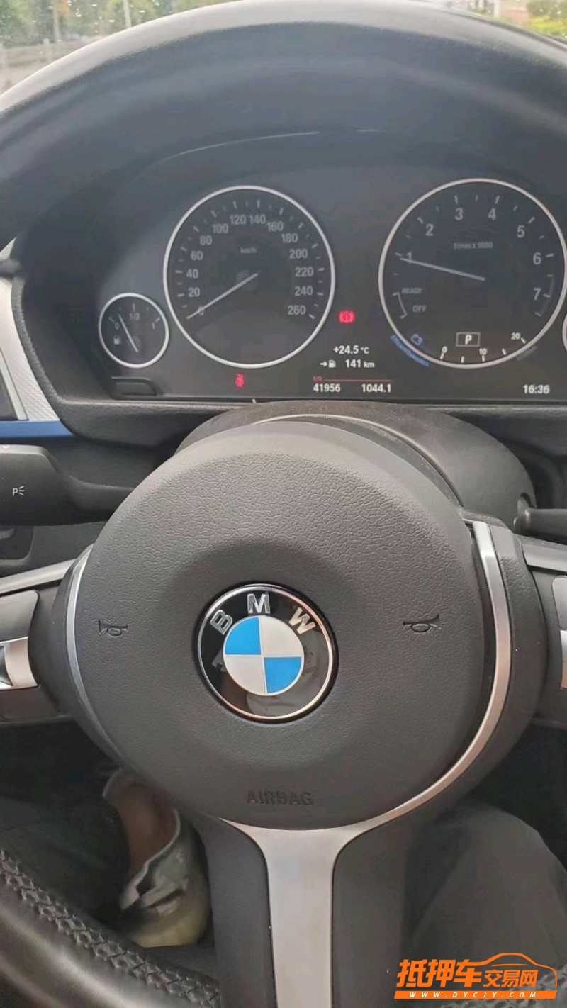 济宁17年宝马3系GT4