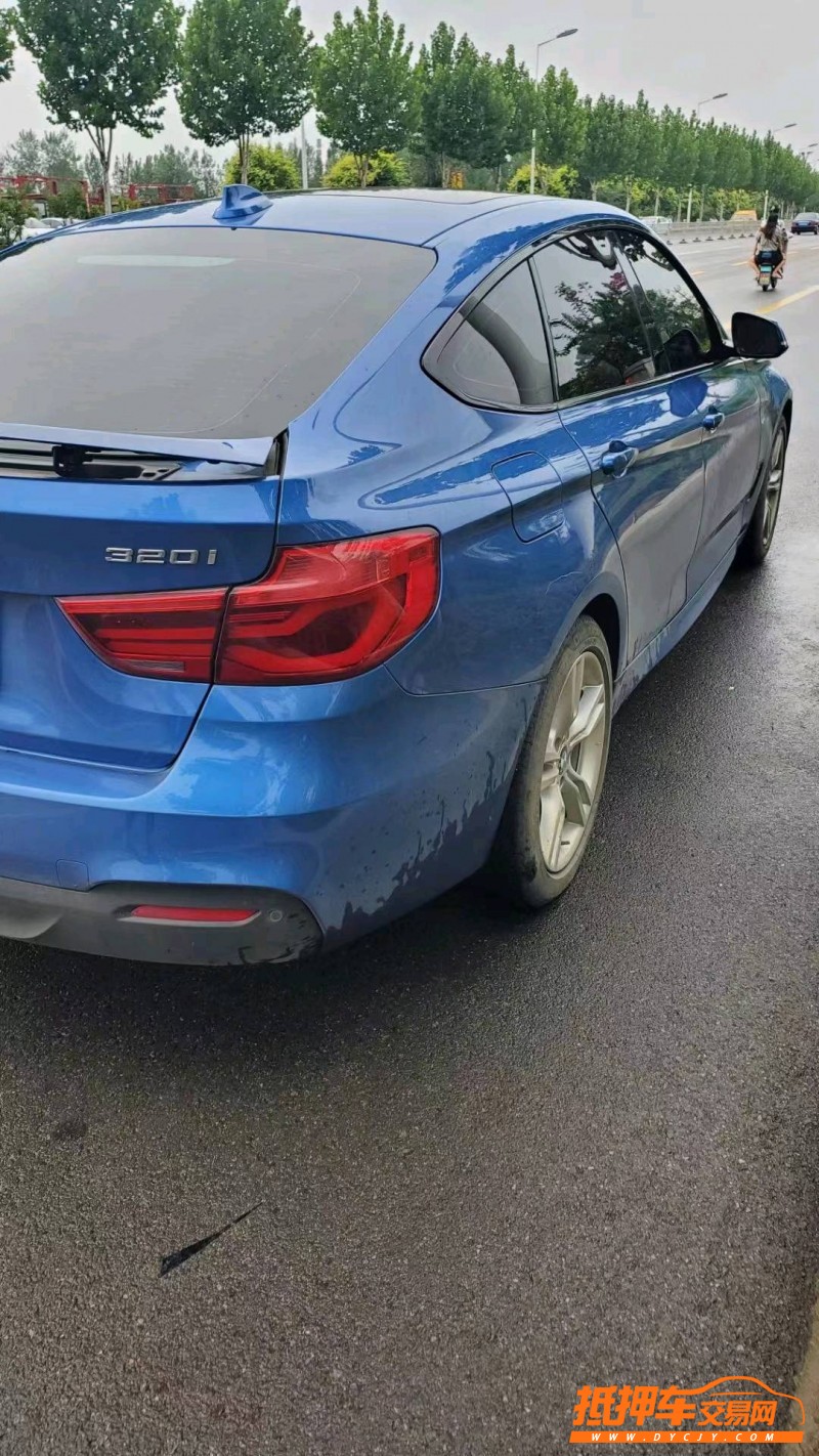 济宁17年宝马3系GT7