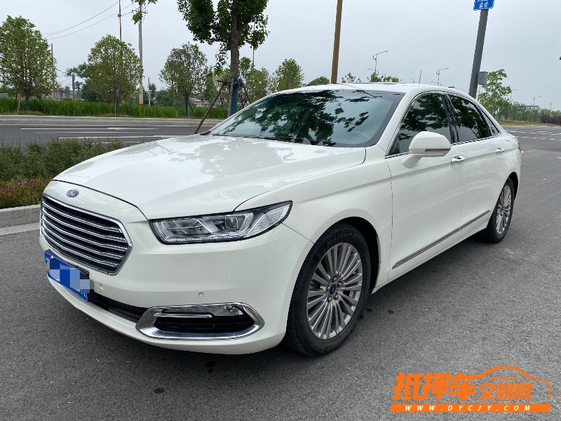 泰州16年福特金牛座7