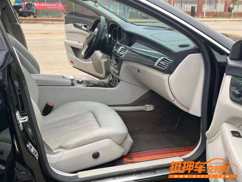 北京13年奔驰CLS3