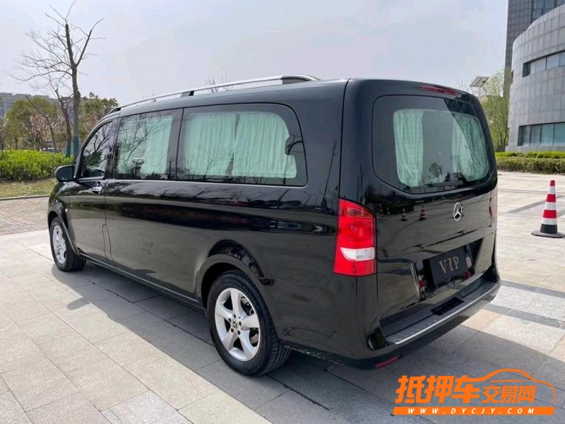 盐城20年奔驰威霆3