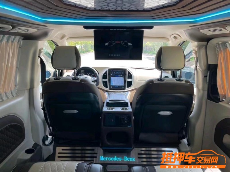 盐城20年奔驰威霆5