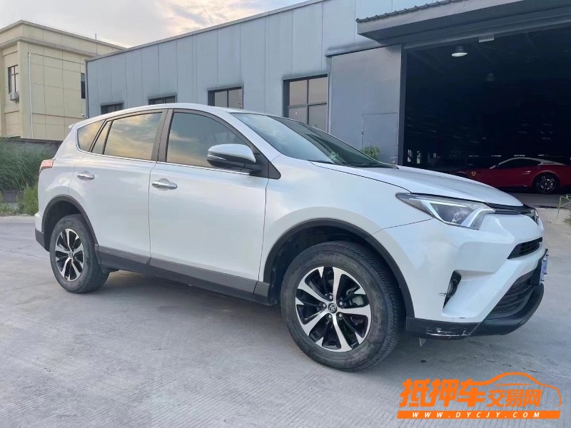 宜昌19年豐田RAV43