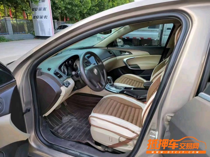 烟台13年别克君威5