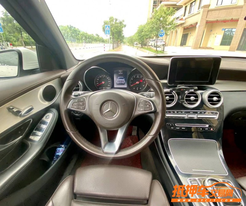 廣州17年奔馳GLC5