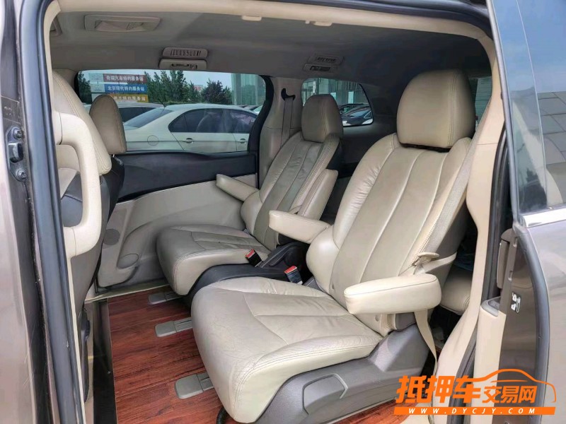 潍坊11年别克GL86